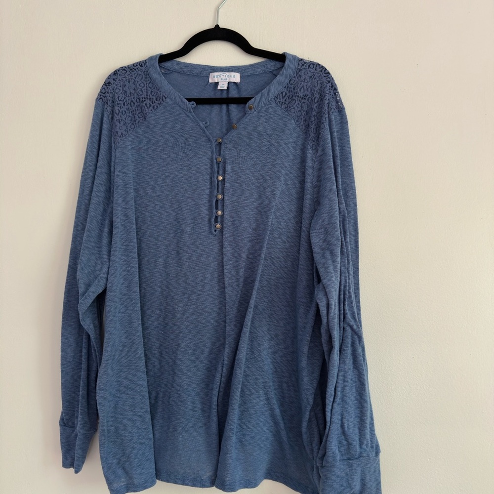 Boutique Plus Womens 3X Blue Lace Shoulder Henley Long Sleeve Top